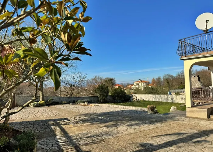 Pavle By Interhome * Jusici