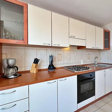 Pavle By Interhome Appartement Jusici