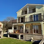 Pavle By Interhome * Jusici